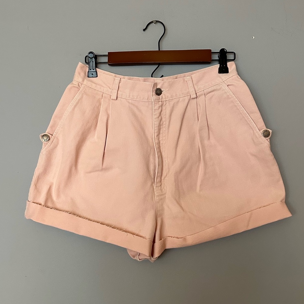 Vintage Calvin Klein Women's Pink shorts